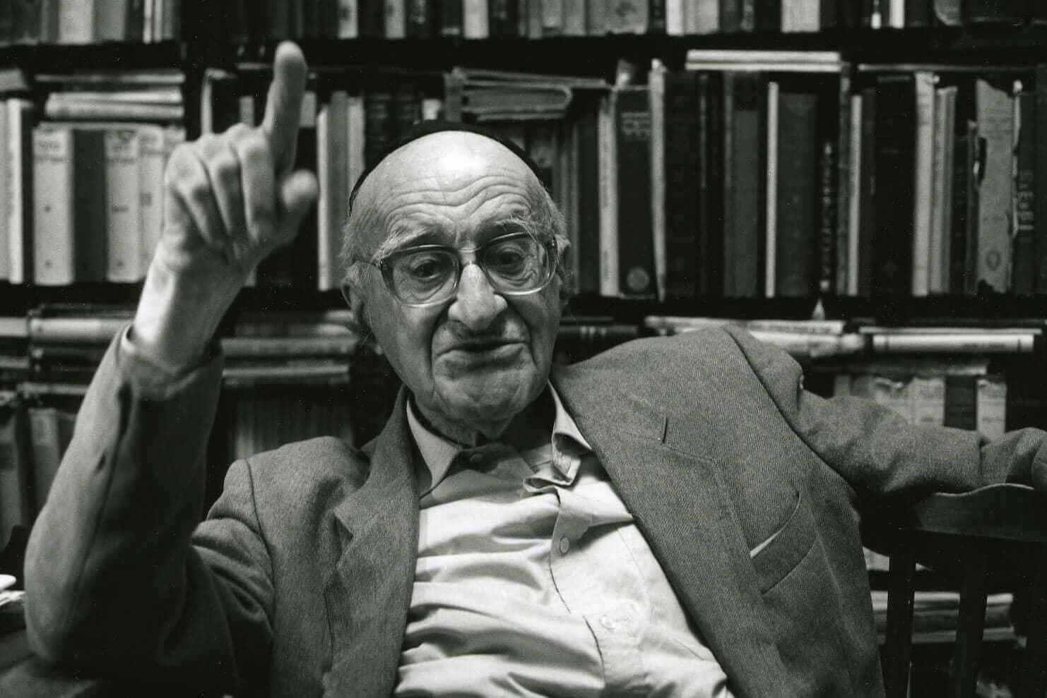 Alternative text missing