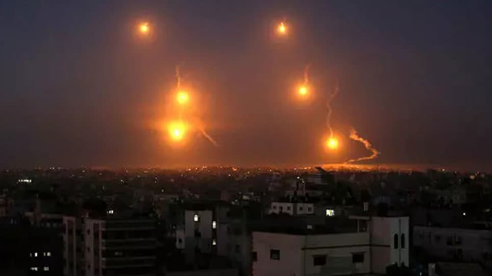 Alternative text missing