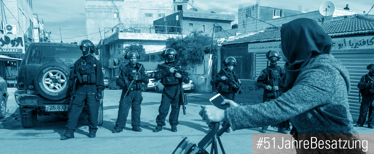 <div style="display: none;" src=