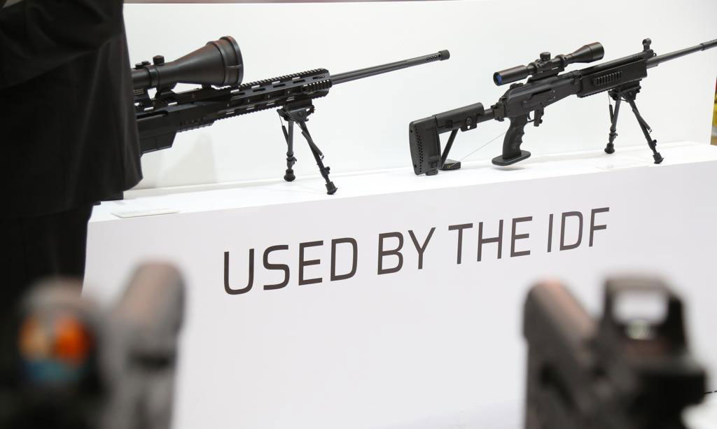  "Von der IDF verwendet". Verkaufstand einer israelischen Waffenfirma auf der ISDEF Waffenmesse in Tel Aviv, Juni 2019. Foto: Activistills