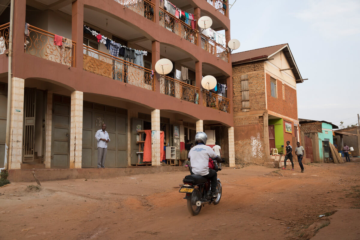  Najana Kombi, ein Wohngebiet für Geflüchtete in Kampala, Uganda in dem viele eritreische Asylsuchende die aus Israel gekommen sind, leben. Foto: Activestils